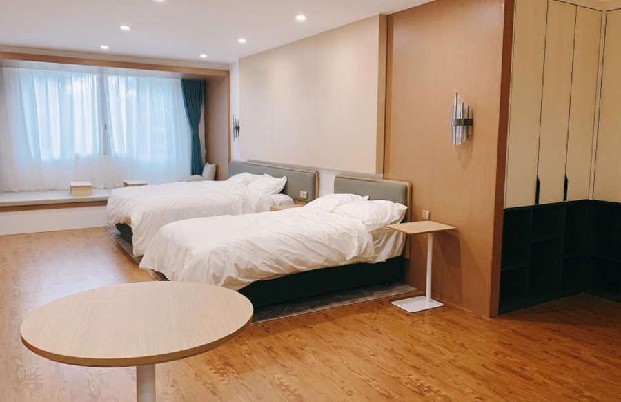 廣州辦公家（jiā）具_廣州（zhōu）辦公家具廠_佛山（shān）辦（bàn）公家具定做-佛山市www.17c.com家具有限公司